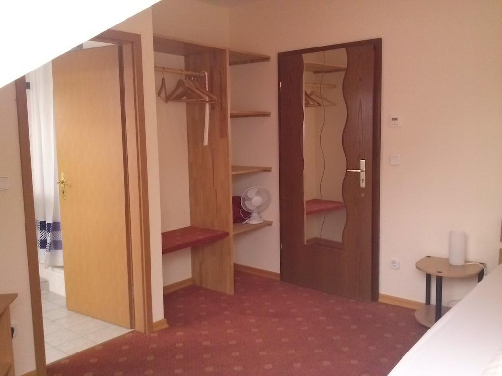 Hotel Garni Am Bowenberg Niederzissen 部屋 写真